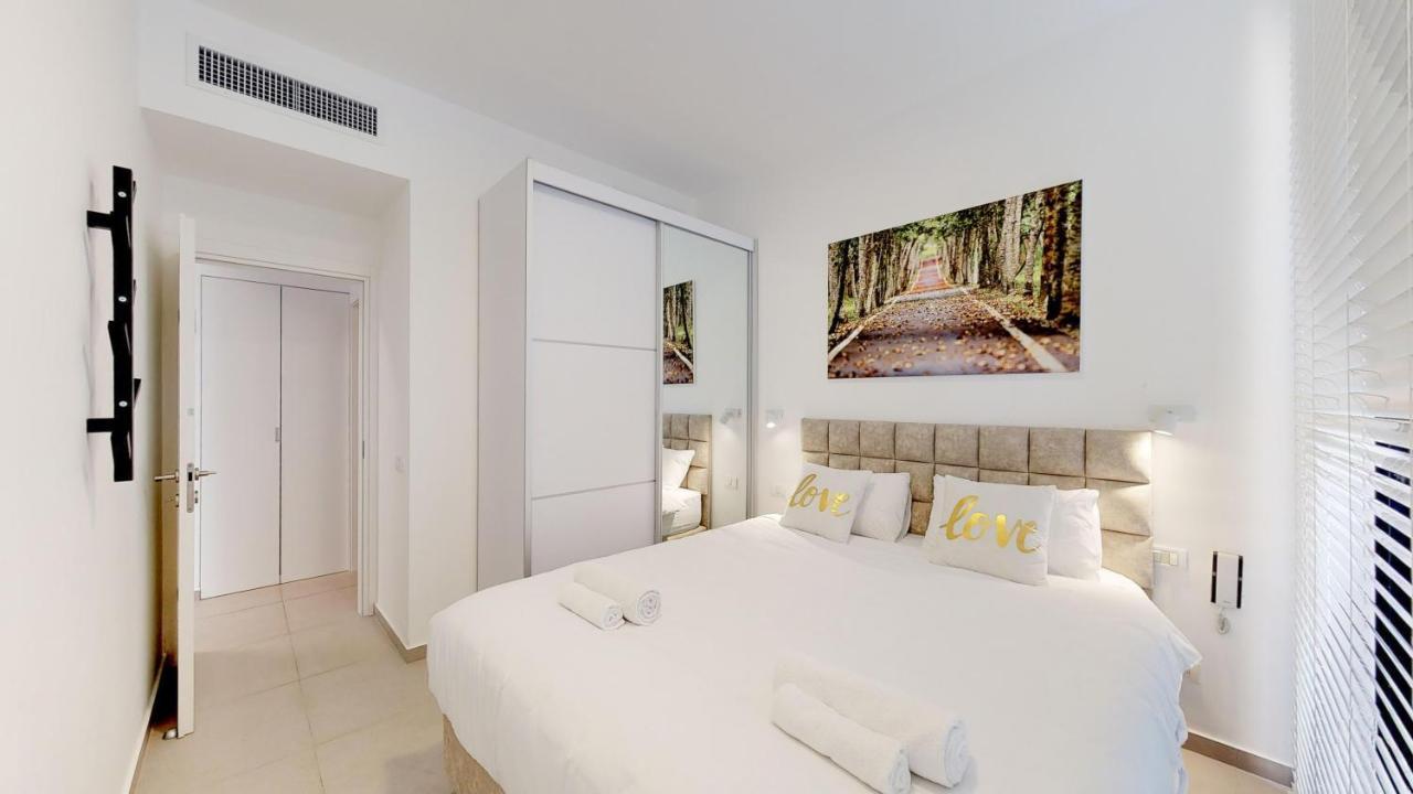 Comfortable Apartment With Balcony By Holyguest Τελ Αβίβ Εξωτερικό φωτογραφία