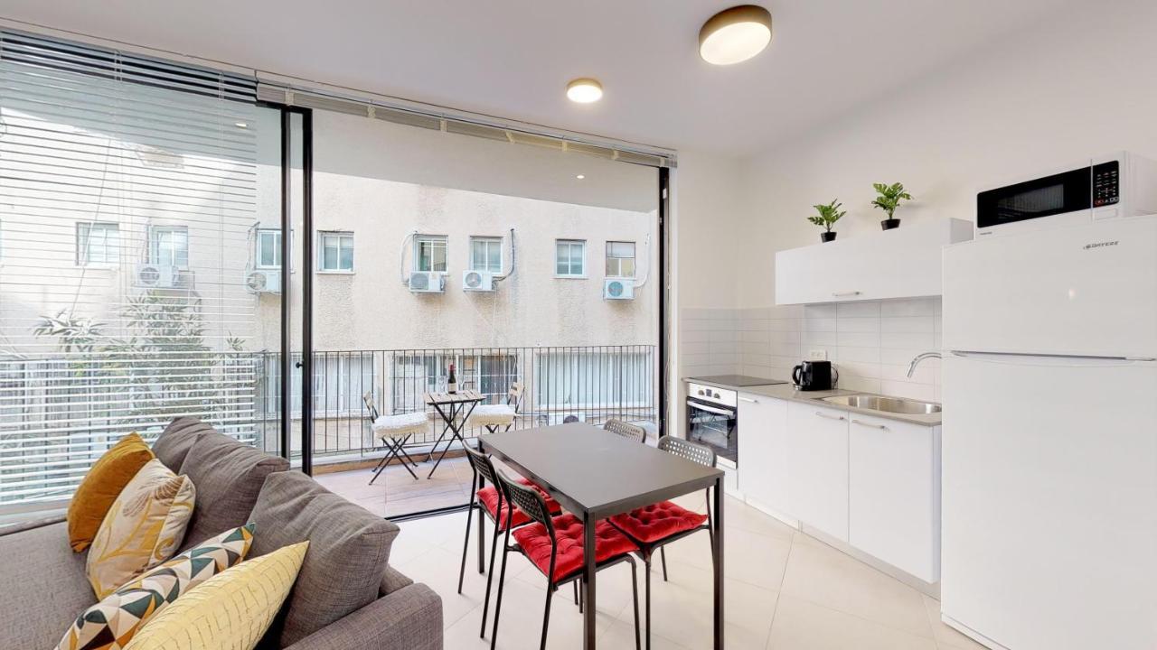 Comfortable Apartment With Balcony By Holyguest Τελ Αβίβ Εξωτερικό φωτογραφία